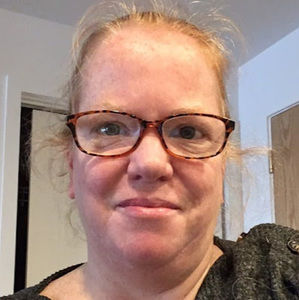 Meet your Posher, Marie-claude